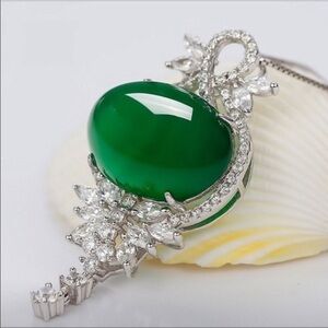 Stunning Green and Silver Necklace with Oval Gemstone and CZ Accents